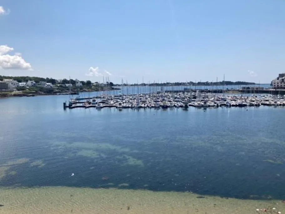 Holiday home Le Cocon De Renee, Maison Atypique En Ville Close De Concarneau